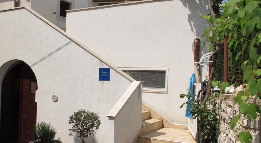 Apartment Marija With Terrace Brseč 部屋 写真